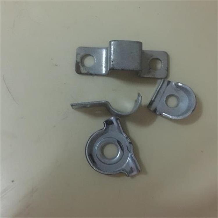 冲压件厂家在做排样图时应注意的几点 